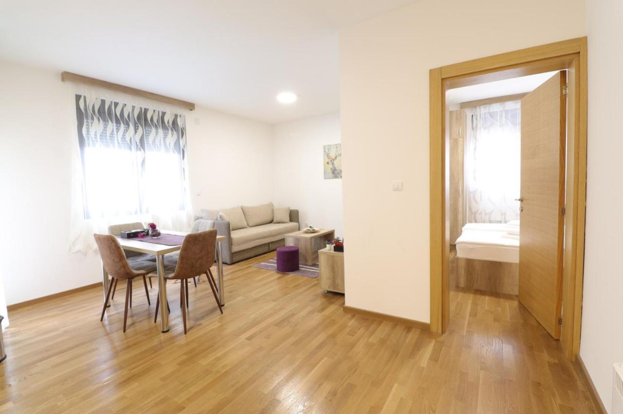 Seasons Aparthotel 4*